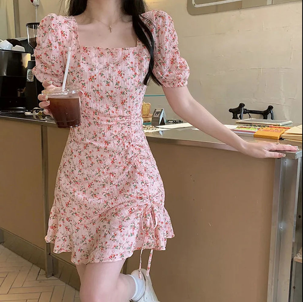 Summer Clothing For 60 Year Old Woman - Mini abito estivo con coulisse floreale