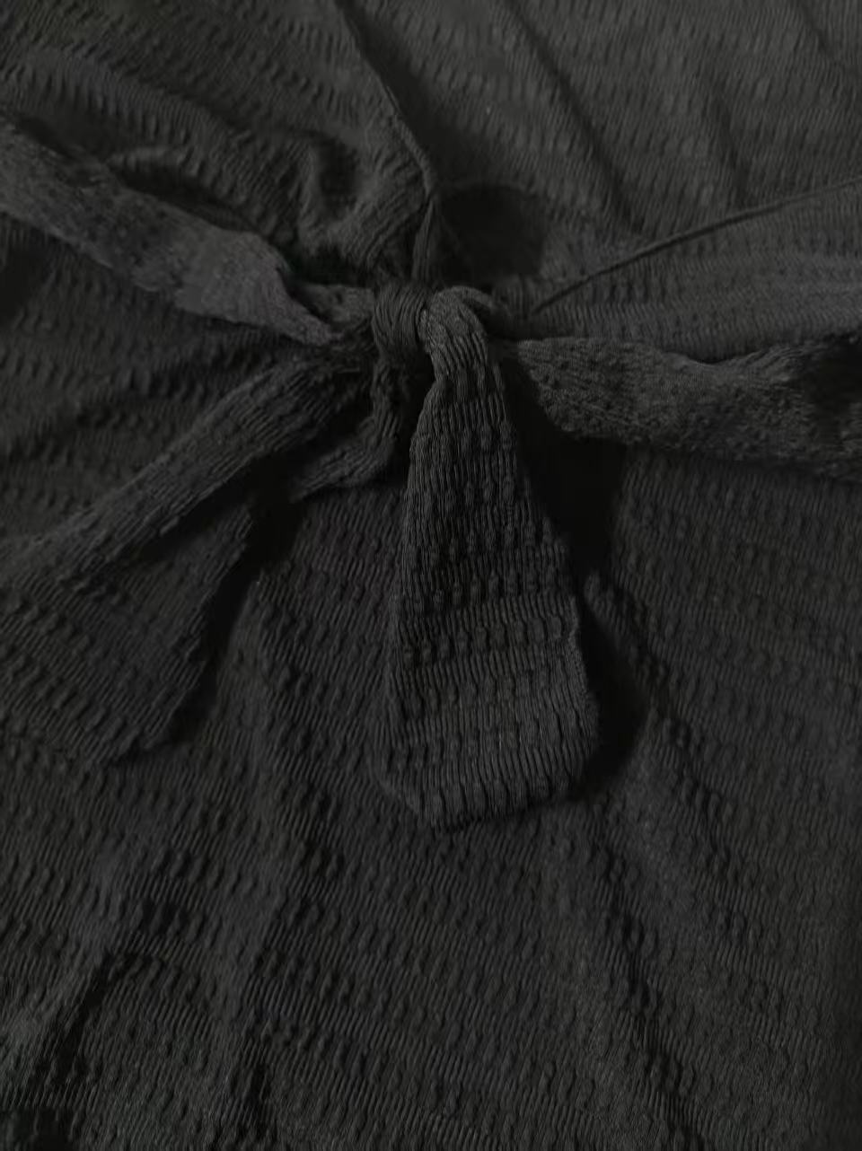 Top Corto da Donna con Scollo  - Tie Front Shirt recensione e prezzo