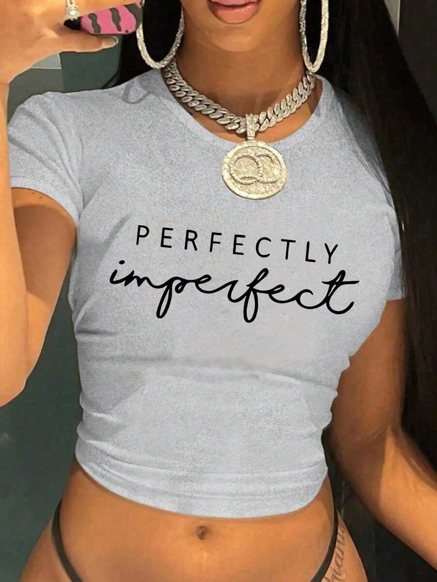 T-shirt Crop Top Estivo Anni ' - Summer Quotes recensione e prezzo