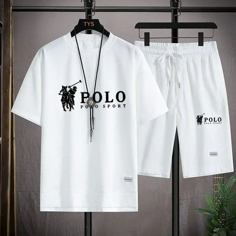 Completo Sportivo Estivo da Uo - Summer Clothing Pieces recensione e prezzo